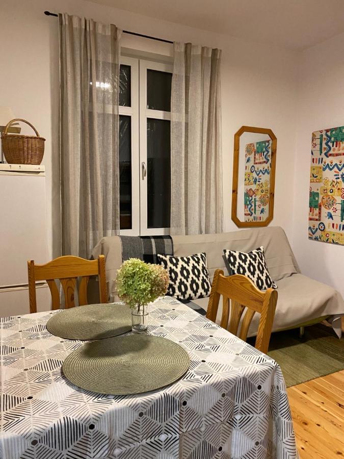 Vanapargi Apartments 페르누 외부 사진